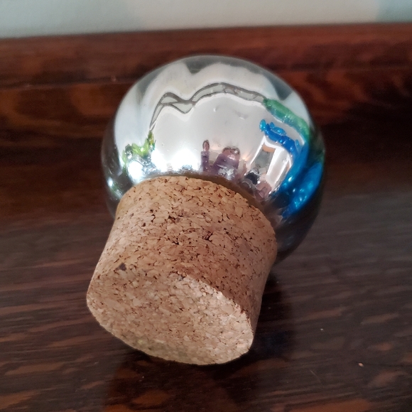 Vintage decanter w/mercury glass top - Picture 7 of 11